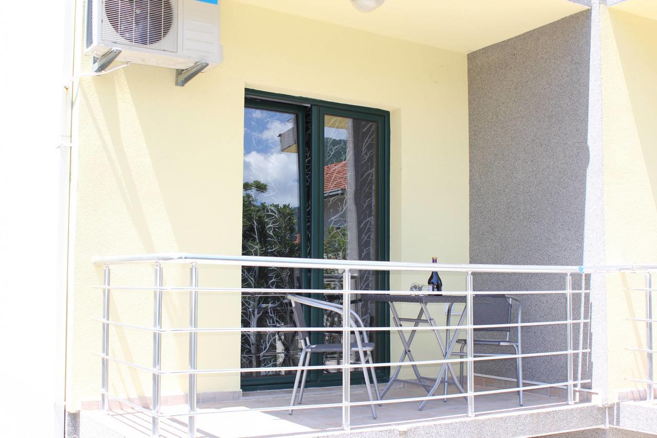 Apartments 4 Sailors Kamenari Luaran gambar